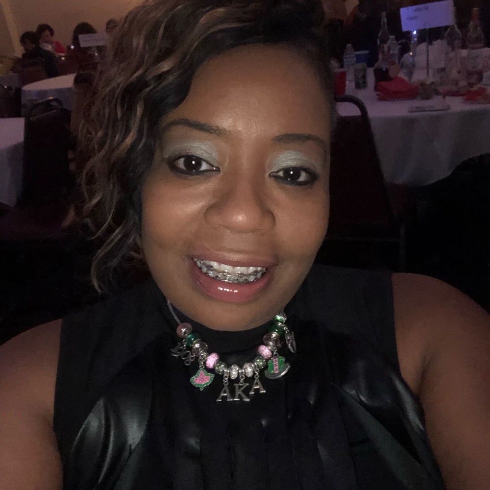 Meet your Posher, Tonja